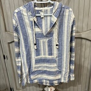 Forever 21 Blue and White Striped Shrug Sweater